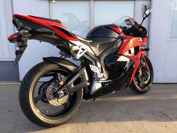 ホンダ CBR600RR CBR600RR エンジンスライダー・インナーリアフェンダー装備! 5