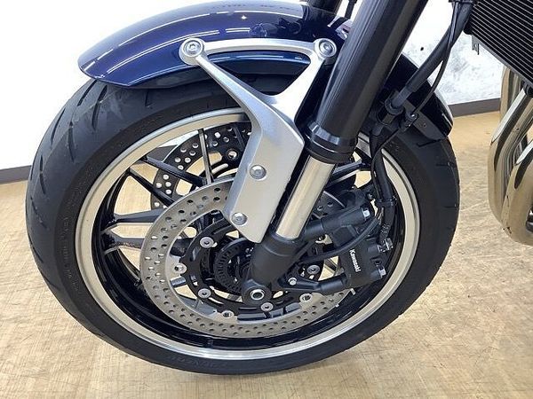 カワサキ Z900RS Z900RS (ノーマル車両・低走行) 9