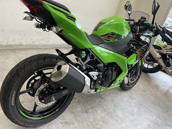 カワサキ ニンジャ 250 【7月限定価格】NINJA250【マル得】2023年モデル/フェンダーレス/カスタムグリッ 3