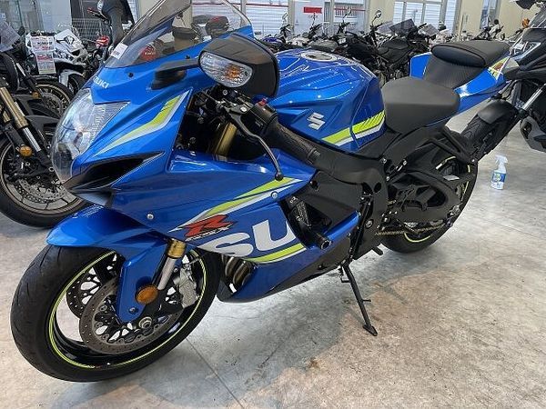 スズキ GSX-R750 GSX-R750 2018年モデル/エンジンスライダー/フェンダーレス/USB電源 10