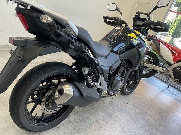 スズキ Vストローム250 V-ストローム250【マル得】2019年モデル/マルチバー付き 3