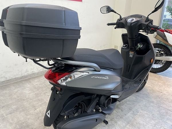 ヤマハ アクシス Z AXIS Z 2024年モデル/リアボックス付き/USB電源!! 3