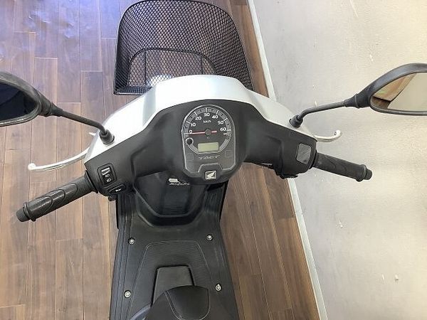 ホンダ タクト ベーシック タクトベーシック 安心感有る国内製造モデル!静かなエンジンと優れた燃費で日常生活に大活躍! 8
