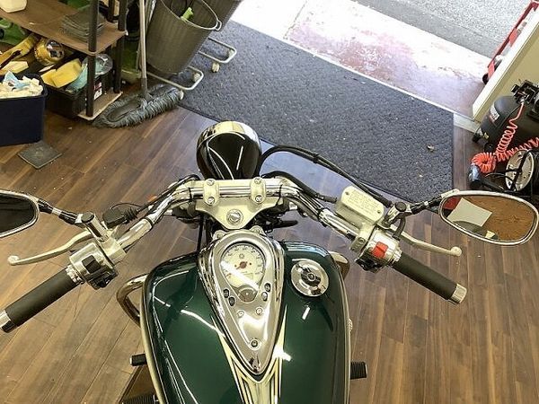 ヤマハ ドラッグスター400 ドラッグスター400 足つき良好で取り扱い易い国産アメリカン!個性的なツートンカラーシート 8