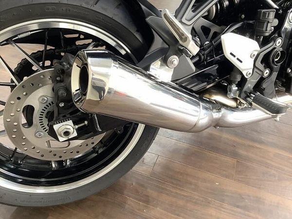 カワサキ Z900RS Z900RS 形こそ往年の名車ながらABS・ETC等現代の装備を充実させたクラフトマンシッ 6