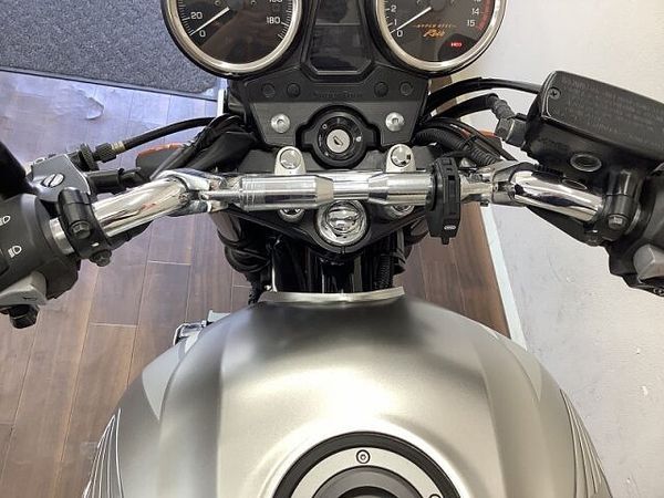 ホンダ CB400スーパーフォア CB400スーパーフォア ブラウンゴールドのリムとマットシルバーのコントラスト美しい202 5