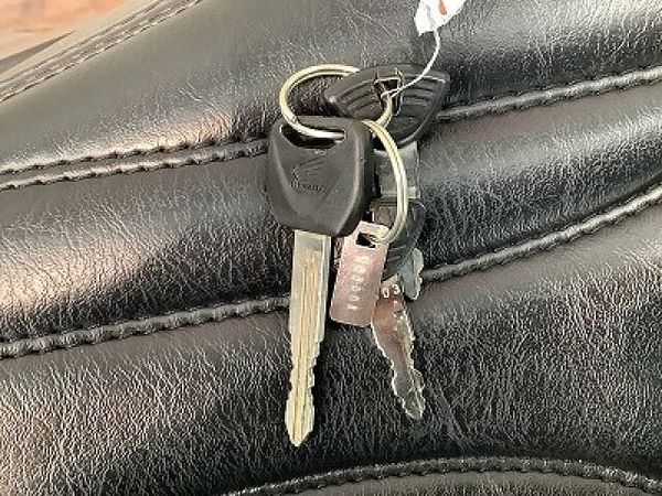 ホンダ レブル 250 レブル250 カスタムするバイクの楽しさを具現化させたスタイル!便利なサイドバッグ装備! 6