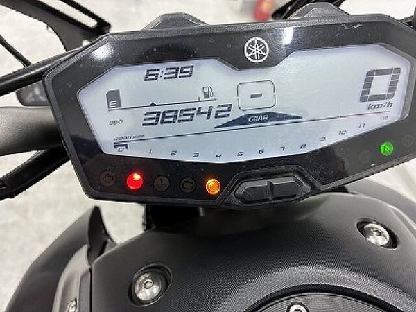 ヤマハ MT-07 【マル得】MT-07 リアボックス・スクリーン 軽量かつ高トルク、そして扱いやすい性格が初 7