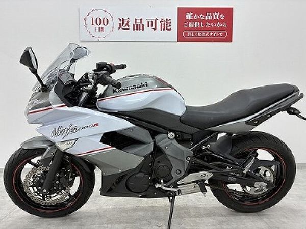 カワサキ ニンジャ 400R ニンジャ400R フルノーマル・2013年モデル スチールフレームの信頼性、パワフルな並列 5