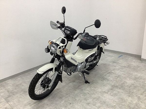 ホンダ クロスカブ110 クロスカブ110 フォグランプ・ナックルガード 街でもアウトドアでも胸がはずむ、 軽快さと 6