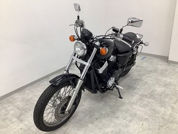 ホンダ VT400S VT400S フルノーマル・2011年モデル ティアドロップタンク、2本出しマフラー、クロ 6