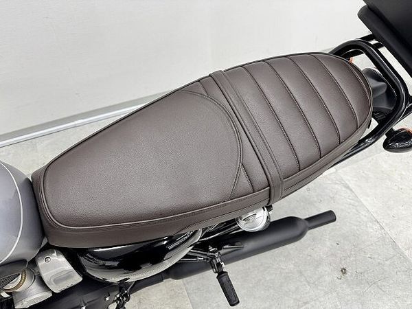 トライアンフ BONNEVILLE T120 ボンネビルT120 2023年モデル・キャリア・リアBOX付き 5