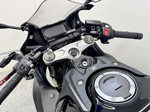 ホンダ CBR650R CBR650R 安心の前後ドラレコ付き USBやレバーなどカスタム車!! 7