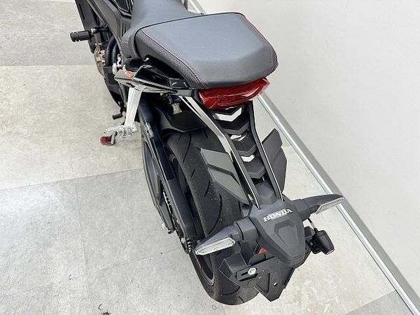 ホンダ CBR650R CBR650R 安心の前後ドラレコ付き USBやレバーなどカスタム車!! 9
