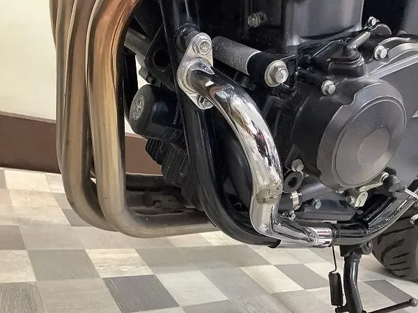 ホンダ CB400スーパーフォア CB400スーパーフォア ABS レバー・エンジンガード・USBポート装備 10