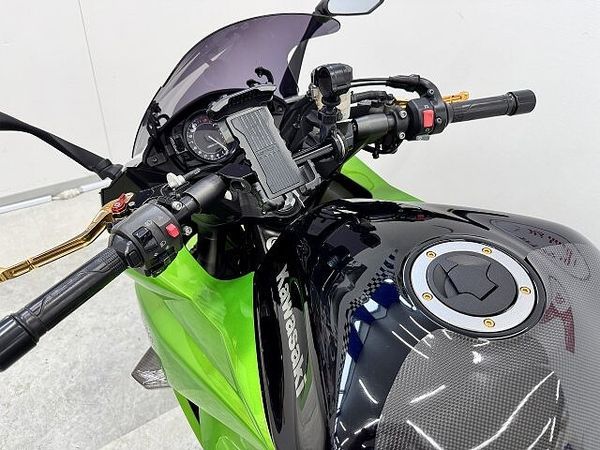 カワサキ ニンジャ 1000 (Z1000SX) ニンジャ1000 アクラポ製マフラー・バックステップ・カスタム&オプション多数 8