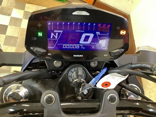 スズキ ジクサー SF250 ジクサー250【フルノーマル・2023年モデル・低走行】 5