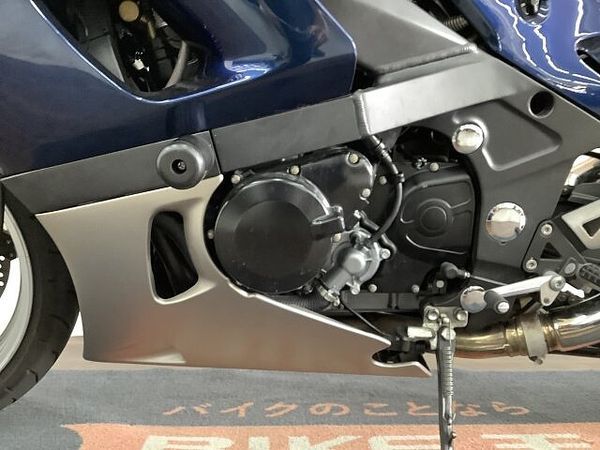 カワサキ ZZR400 ZZR400 2005年 4気筒!! 10