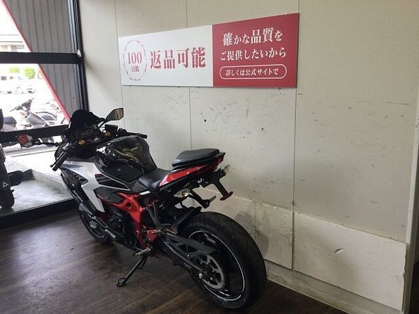 カワサキ ZX-25R Ninja ZX-25R SE【唯一無二、爽快感抜群の4気筒スーパースポーツ!】!! 6