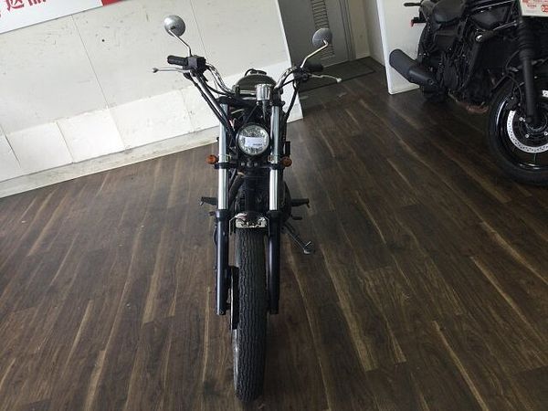 カワサキ 250TR 250TR【ヴィンテージバイクを彷彿させるデザインが魅力の1台!】!! 9