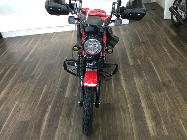 ホンダ CT125 ハンターカブ CT125 HUNTER Cub モリワキマフラー サイドバッグ 社外スクリーン フォグラ 9