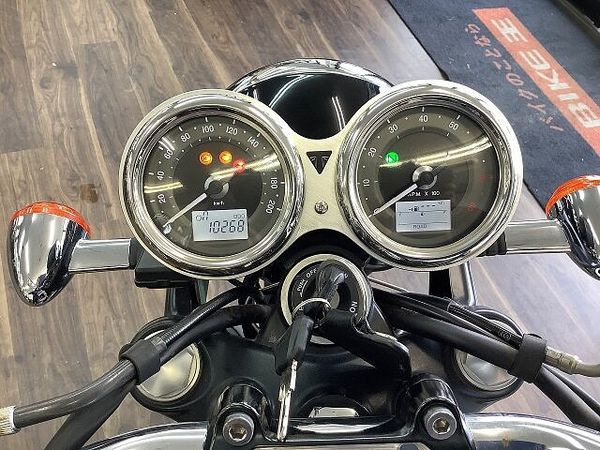トライアンフ BONNEVILLE T120 Bonneville T120★クラシックなデザインと最新装備を合わせた人気の一台!★ 9