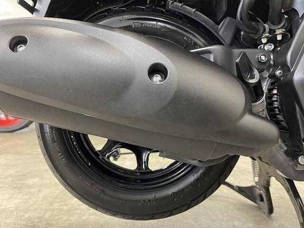 ホンダ ジョルノ ジョルノ-3 液晶メーター等、多彩な機能が満載のファッションスクーター!サイドスタンド付き 6