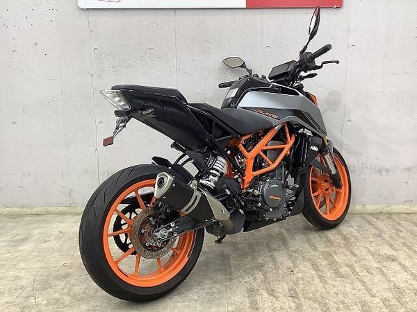 KTM 390 DUKE 390デューク ABS フェンダーレスキット装備! デイトナ製USB電源! TFT液晶メー 4