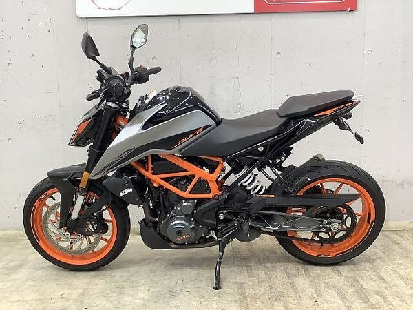 KTM 390 DUKE 390デューク ABS フェンダーレスキット装備! デイトナ製USB電源! TFT液晶メー 5