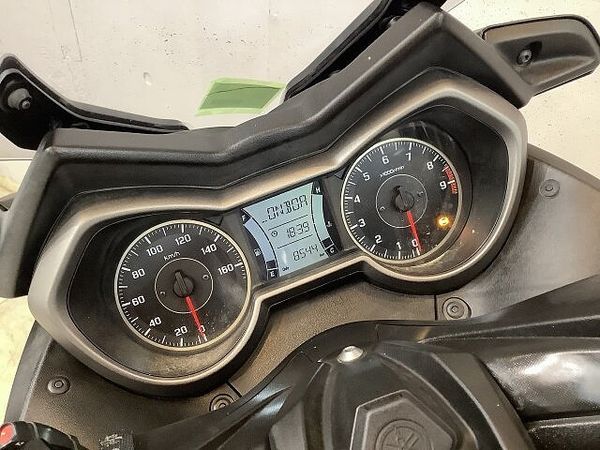 ヤマハ XMAX 250 XMAX ABS 純正オプションコンフォートシート&グリップヒーター&アクセサリーバー! 8