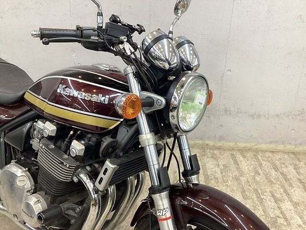 カワサキ ゼファー1100 ZEPHYR1100【フロントタイヤ新品交換】スライダー 9