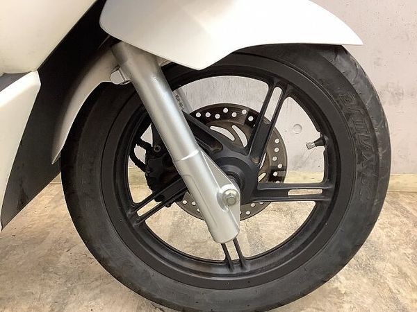 ホンダ PCX150 PCX150 JMCA認証ヨシムラマフラー! リアボックス装備! カスタムシート! 5