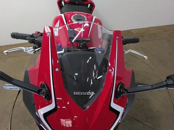 ホンダ CBR400R ETC搭載!綺麗な2019年モデル・ワンオーナーのCBR400R入荷! 9