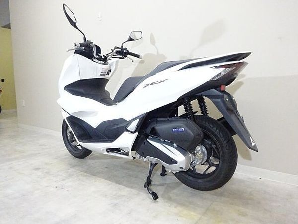 ホンダ PCX125 【スピード納車】PCX 2021年モデル/ノーマル車両/キー2本付き!! 8