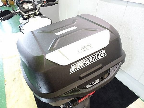 スズキ Vストローム650XT 【マル得】V-Strom 650XT(Vストローム)GIVIトップケース/USBポート装備 10