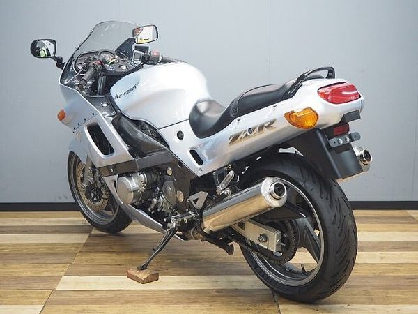 カワサキ ZZR400 ZZ-R400 N9 2003年モデル 6