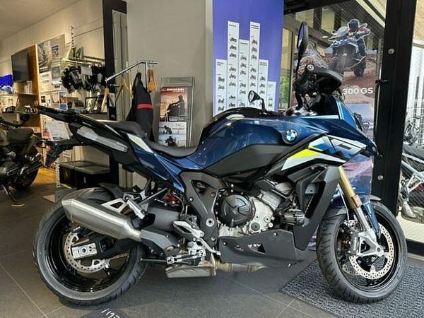 BMW S1000XR 新車保証3年(レッカーサービスあり)プラス2年延長可能!ローン購入もご相談ください!! 5