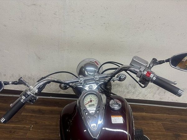 ヤマハ ドラッグスター400 ドラッグスタークラシック400 中型国産アメリカン 2014年モデル 10