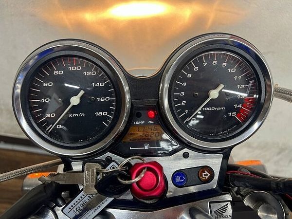 ホンダ CB400スーパーフォア CB400スーパーフォア 車検たっぷりブイテック 1999年モデル 5