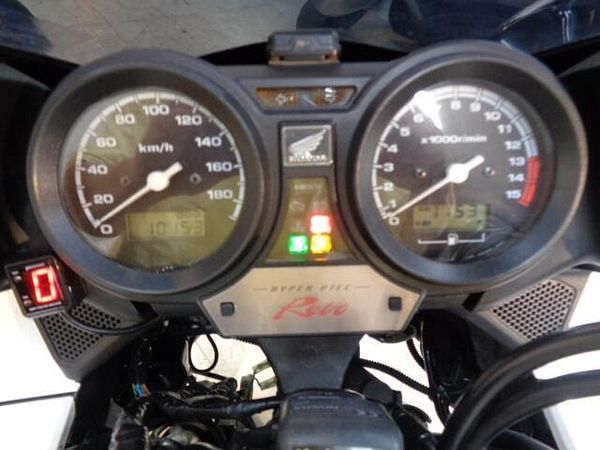 ホンダ CB400スーパーボルドール とても状態のいい車両です!ABS装着モデル!ETCが付いてお買い得です!希少なホワイト! 5
