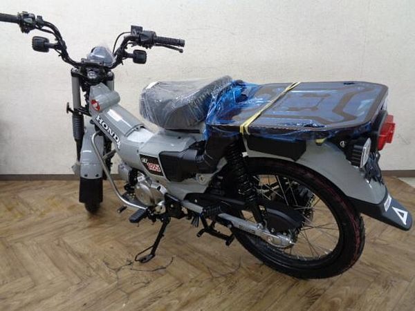 ホンダ CT125 ハンターカブ 最新型CT125ハンターカブ125の新車が入荷しました!カスタムもご相談ください!お早めに 4