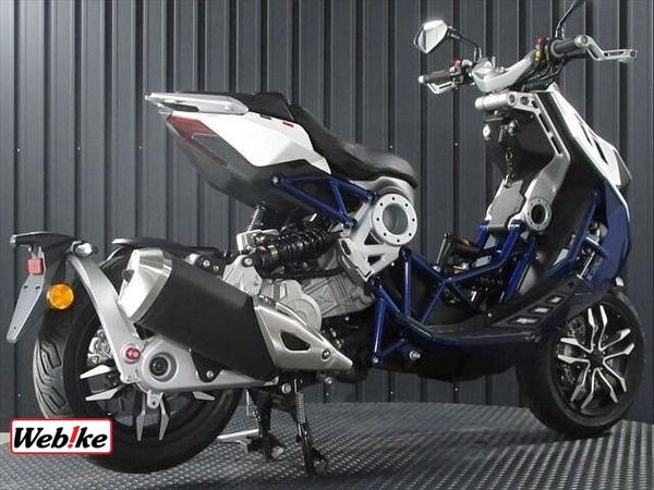 イタルジェット Dragster125 外車ディーラー含む多彩な販売ネットワークでご購入後もしっかりサポートいたします! 6