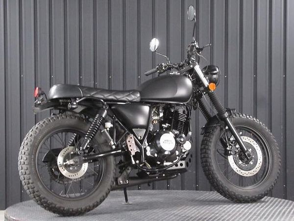 マットモーターサイクルズ SABBATH 250 マットモーターサイクルズのアフターフォローは正規ディーラーのChopsグループにお任せを♪ 5