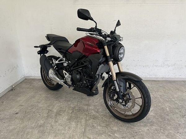 ホンダ CB250R CB250R 2019年モデル USB1ポート装備 3