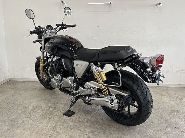 ホンダ CB1100 RS CB1100RS 2017年モデル ETC・グリップヒーター標準装備 7