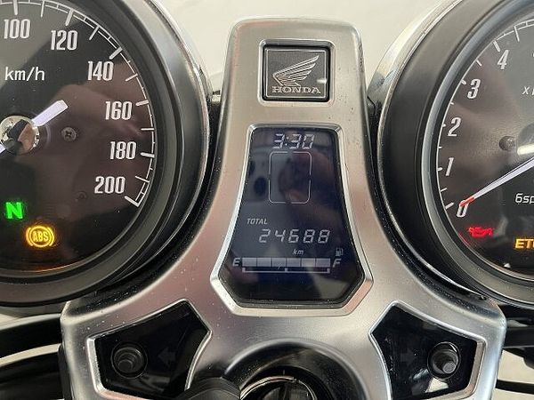 ホンダ CB1100 RS CB1100RS 2017年モデル ETC・グリップヒーター標準装備 9