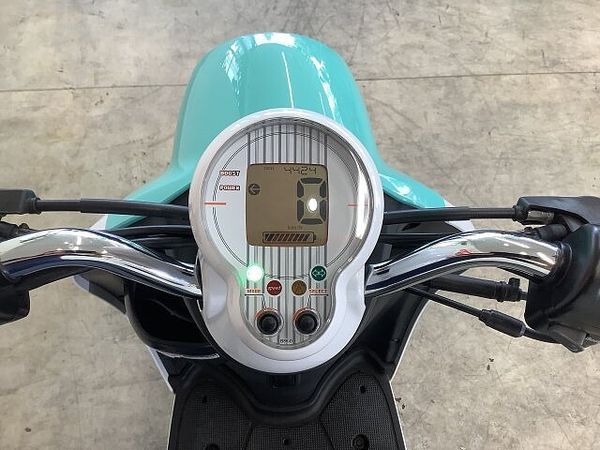 ヤマハ E ビーノ (電動バイク) E-VINO 2023年モデル 電動バイク 3
