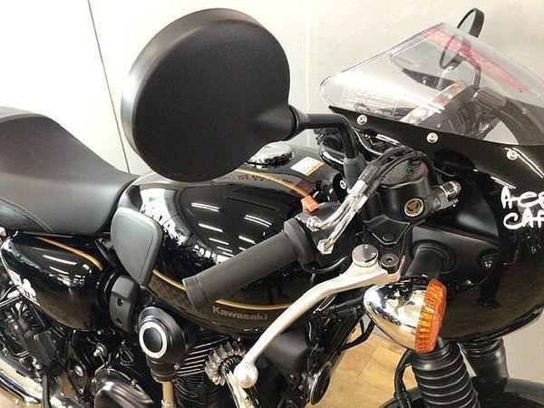 カワサキ W800 CAFE W800 CAFE ワンオーナー サドルバッグ 2023年モデル 9