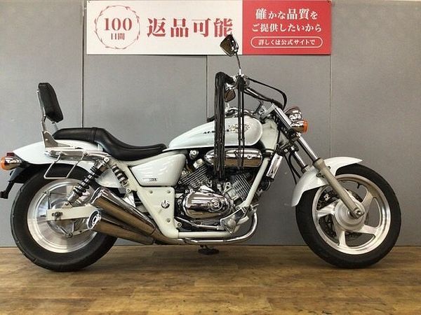 ホンダ マグナ(Vツインマグナ) V-TWIN MAGNA フリンジグリップ キャブ車 スクリーン バックレスト 1