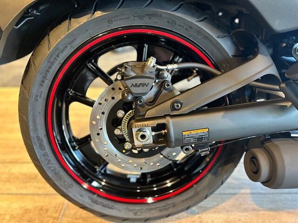 カワサキ バルカンS 店頭現車無し、要取り寄せ車両。お気軽にお問合せくださいませ。 9